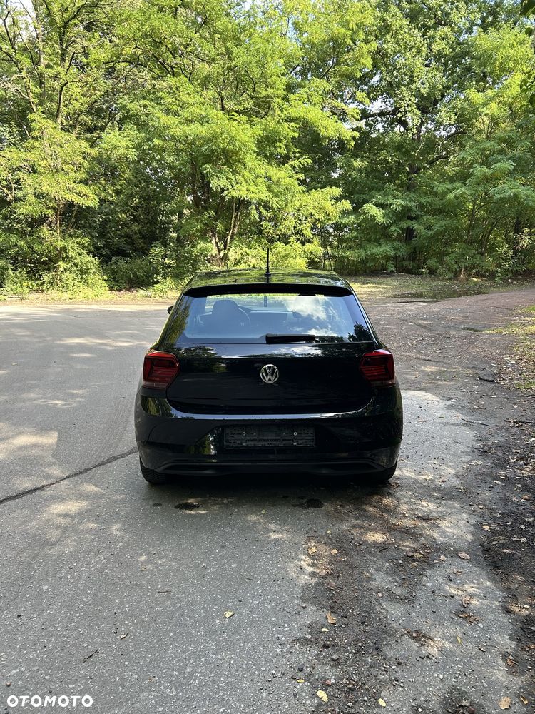 Volkswagen Polo - 5