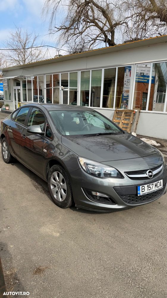 Opel Astra 1.4 Turbo ECOTEC Selection - 1
