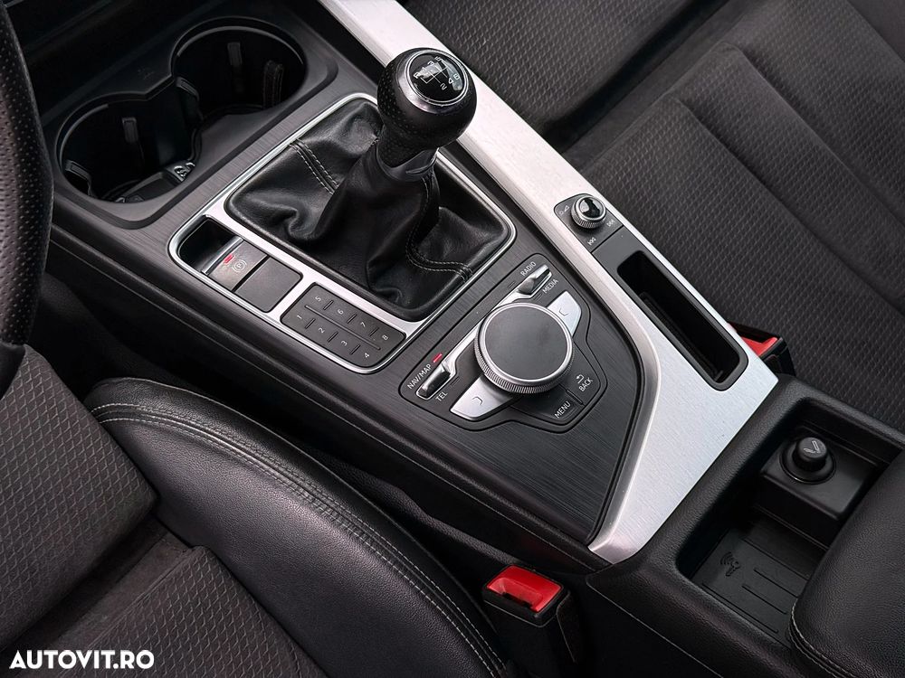 Audi A4 Limuzina 2.0 TDI S tronic Sport - 25
