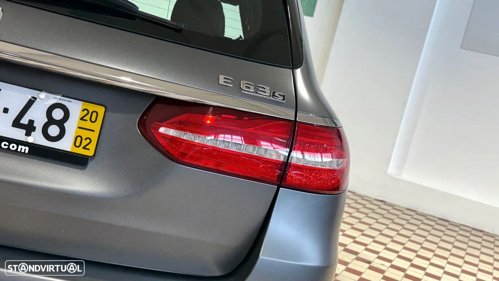 Mercedes-Benz E 63 AMG S 4Matic+ - 8