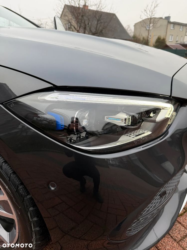 Mercedes-Benz Klasa C 220 d 4MATIC 9G-TRONIC - 16