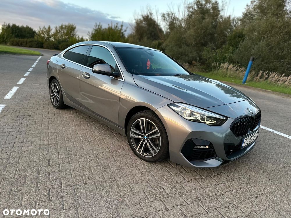BMW Seria 2 218i - 3