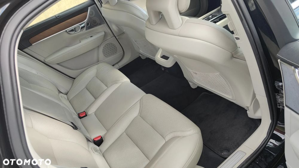 Volvo S90 D4 Inscription - 30