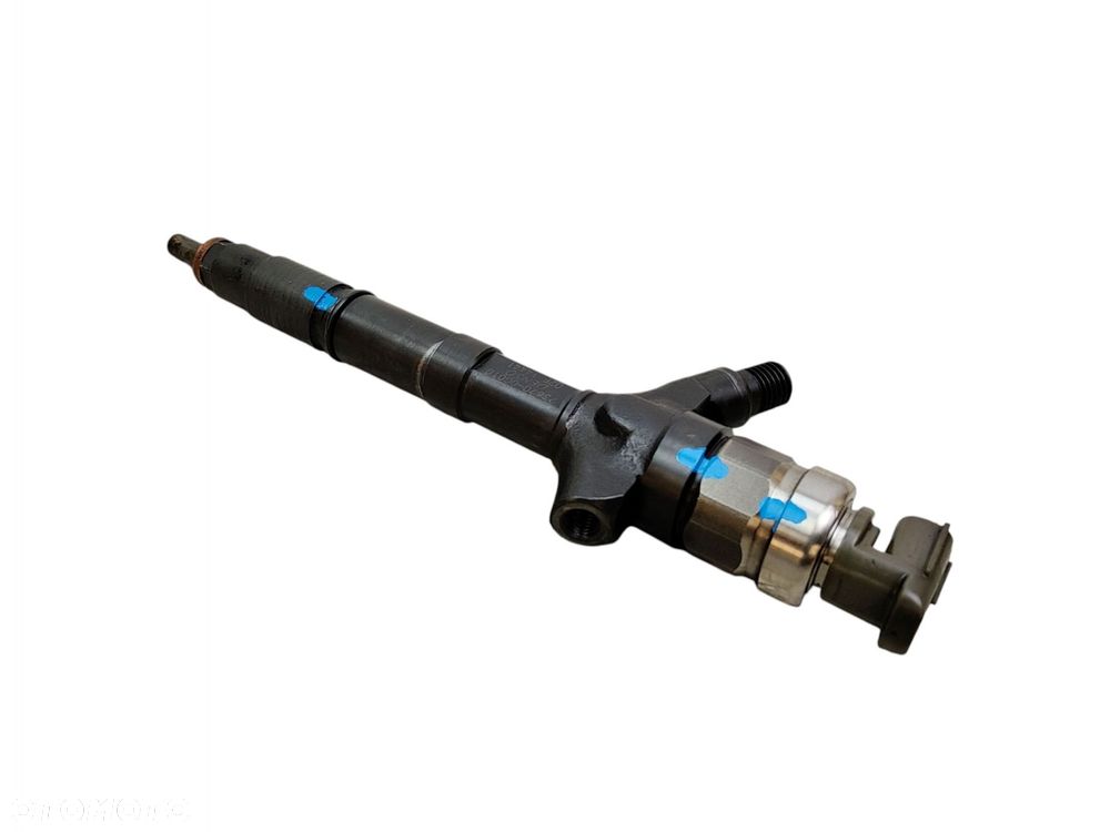 WTRYSKIWACZ WTRYSK TOYOTA AVENSIS T25 2.0 D4D 116KM 23670-0G010 - 2