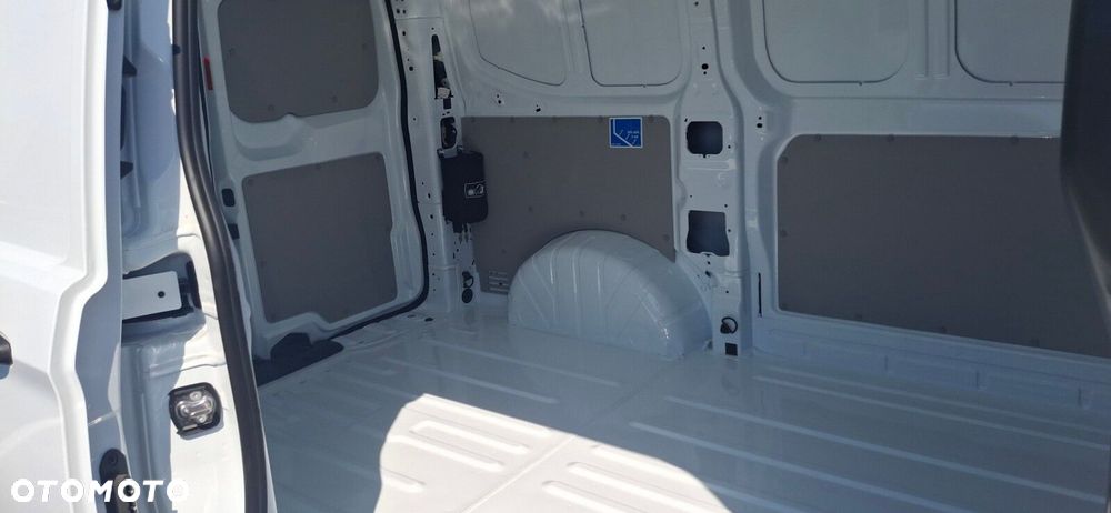 Volkswagen Transporter - 14