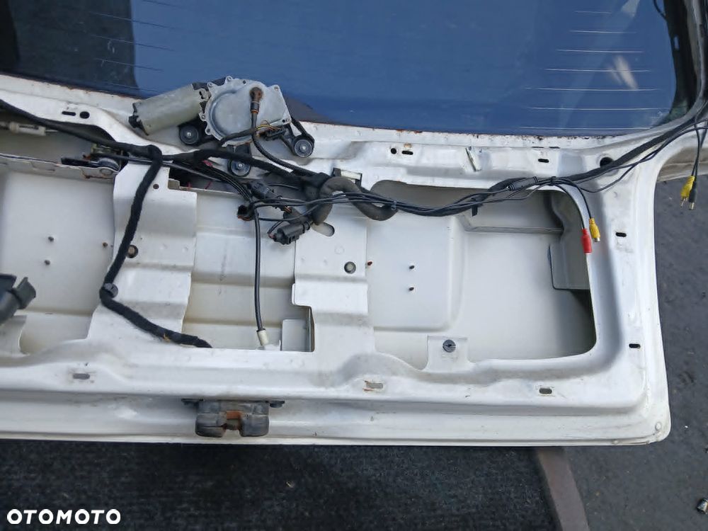 Volkswagen Passat B5 kombi Lift klapa bagażnika - 8