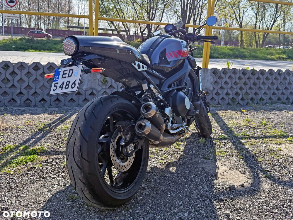 Yamaha XSR - 3
