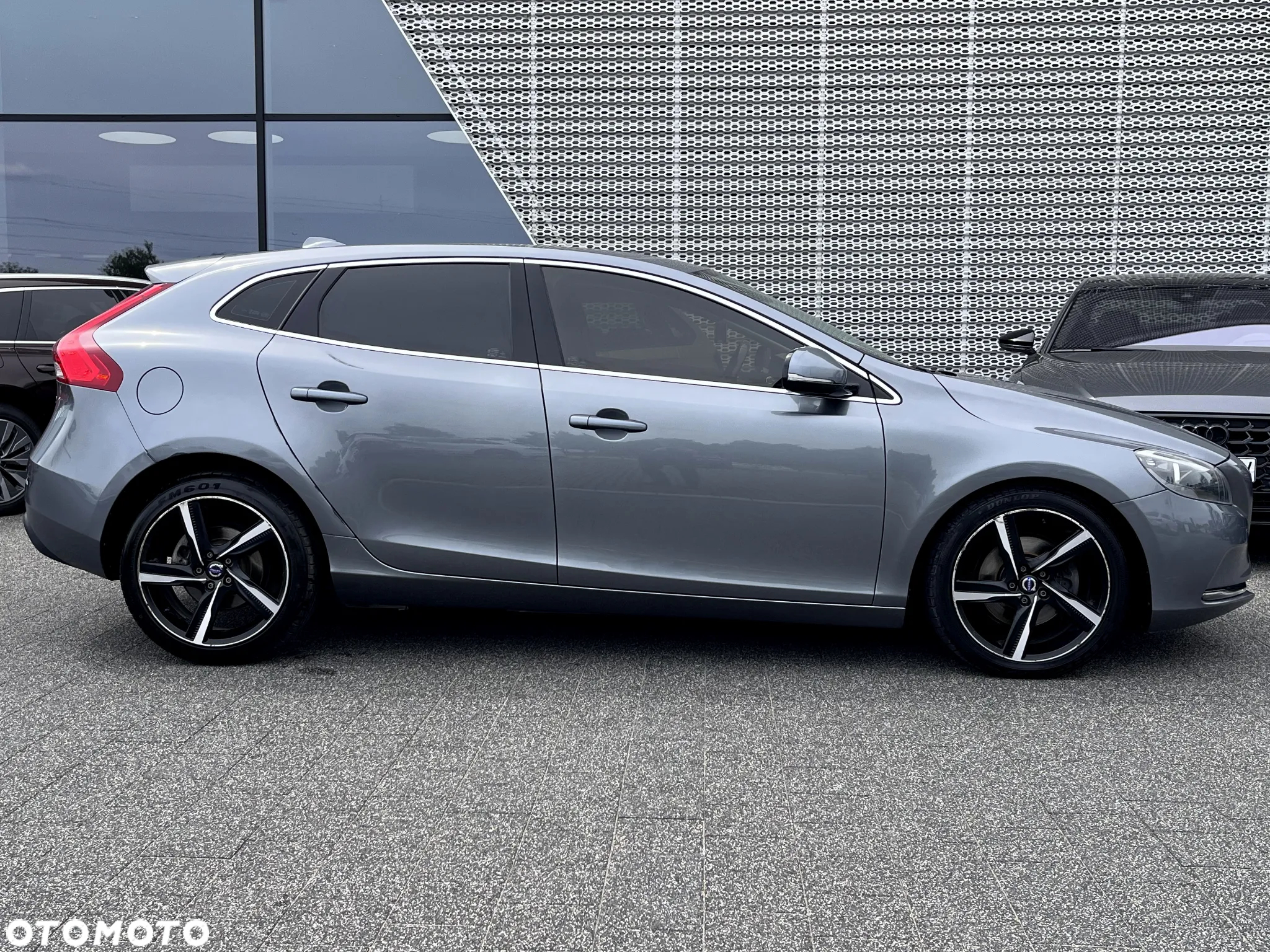 Volvo V40 D2 Momentum - 6