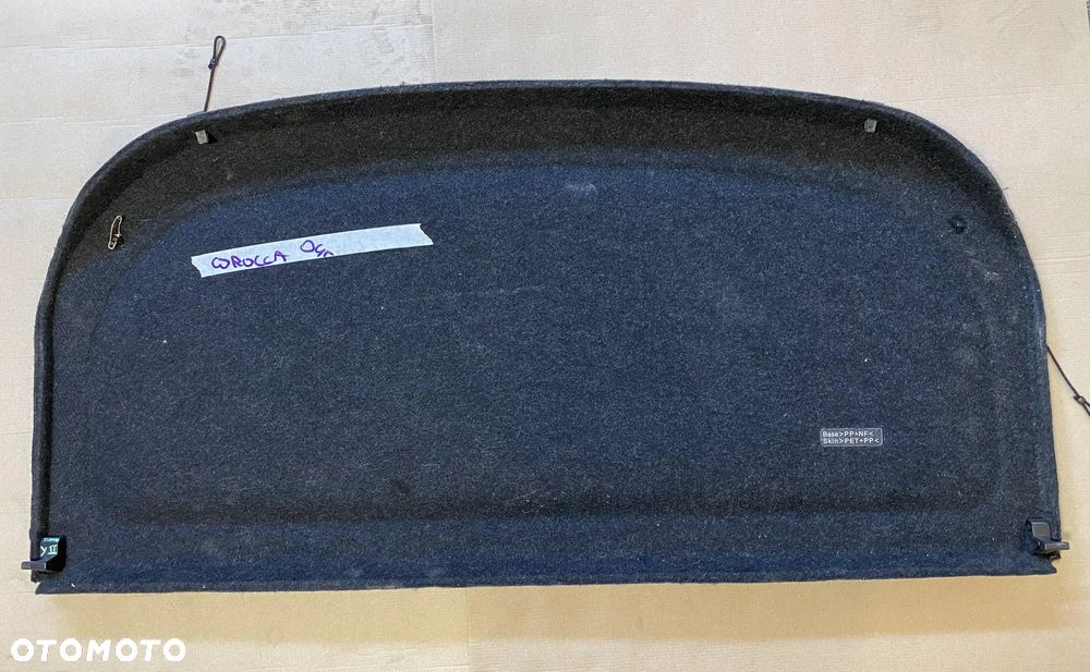 Półka bagażnika TOYOTA  COROLLA 2004R - 2