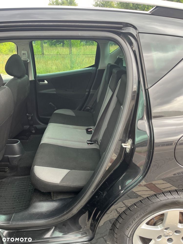 Peugeot 207 1.4 16V Trendy - 22