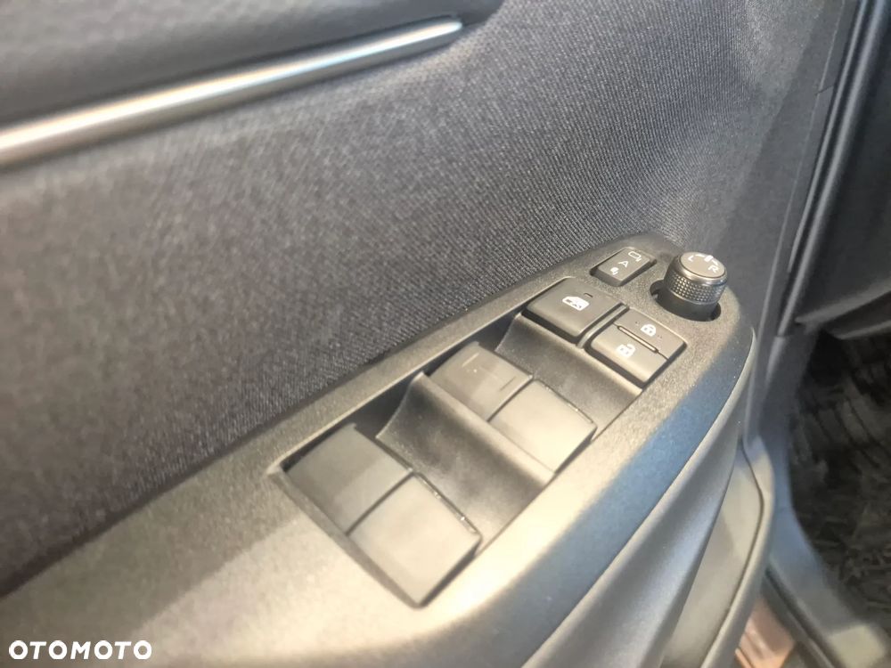 Toyota Yaris Cross Hybrid 1.5 Executive - 13