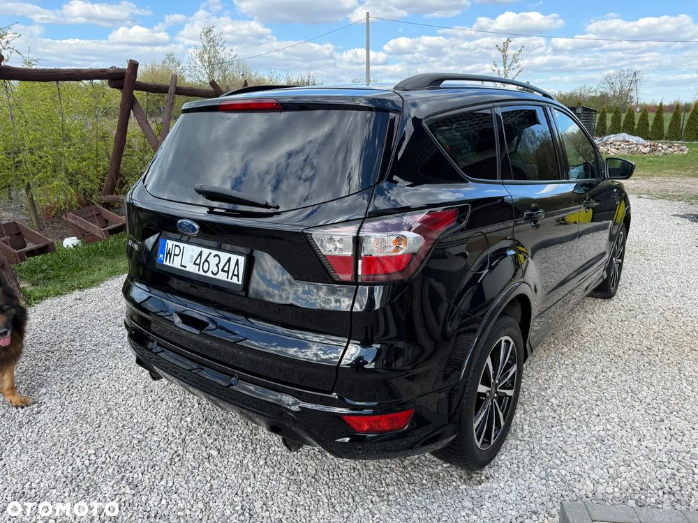Ford Kuga 1.5 TDCi 2x4 ST-Line - 13
