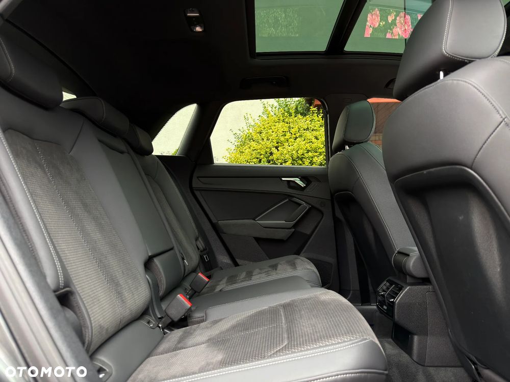 Audi Q3 40 TDI Quattro S Line S tronic - 11