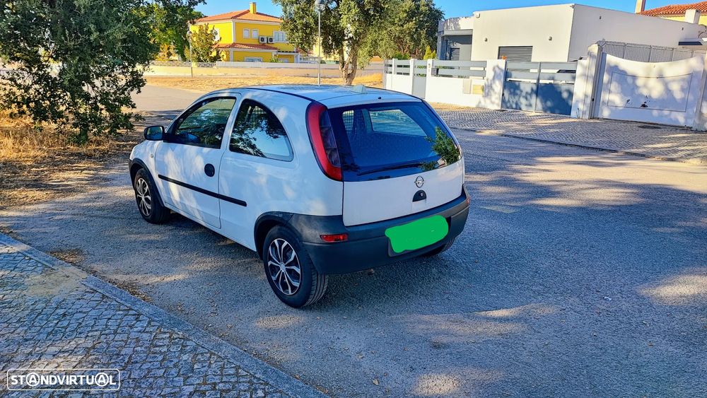 Opel Corsa - 4