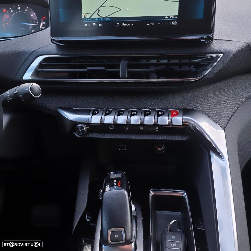 Peugeot 5008 PureTech 130 EAT8 Stop & Start Allure Pack - 6