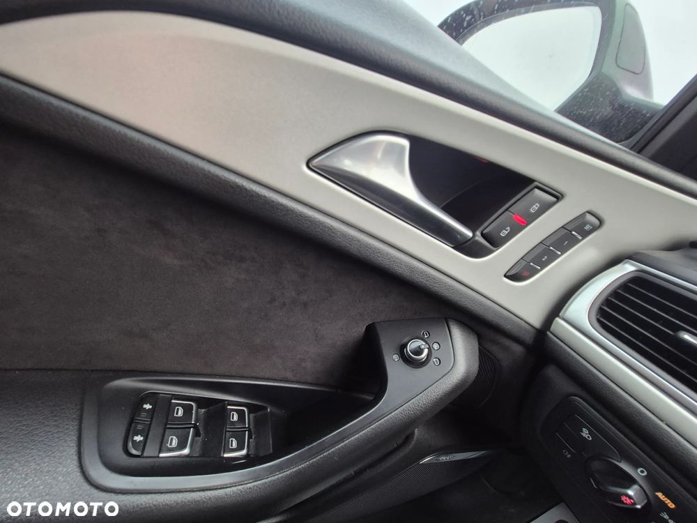 Audi A6 Avant 3.0 TDI quattro S tronic - 30