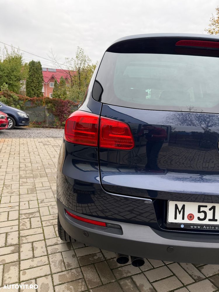 Volkswagen Tiguan - 11