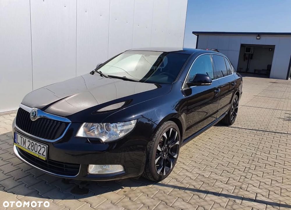 Skoda Superb 2.0 TDI Elegance - 4