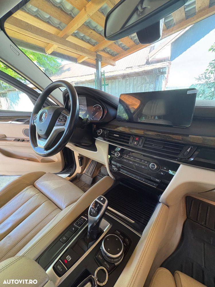 BMW X6 xDrive30d - 10