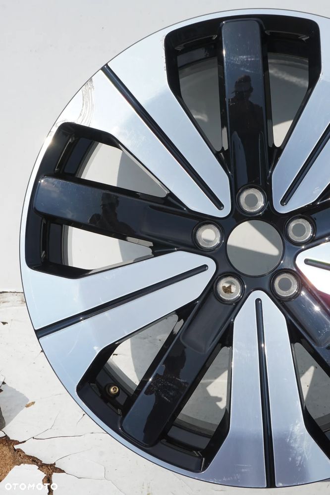 Volvo 5x108 19 7,5J et50,5 32143627 FV - 2