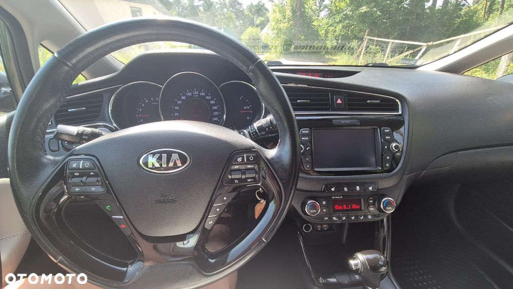 Kia Ceed 1.6 CRDi L Business Line DCT - 7