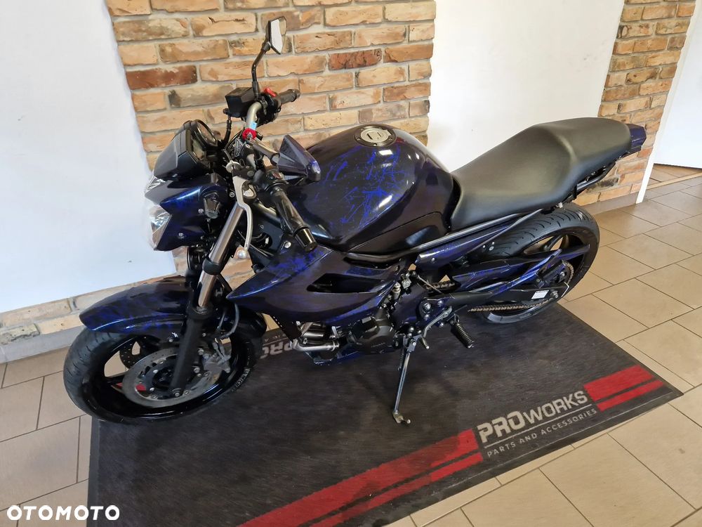 Yamaha XJ - 8