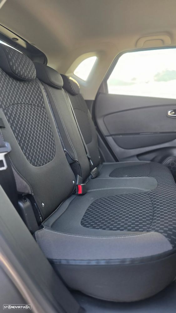 Renault Captur ENERGY TCe 120 EDC Elysee - 19