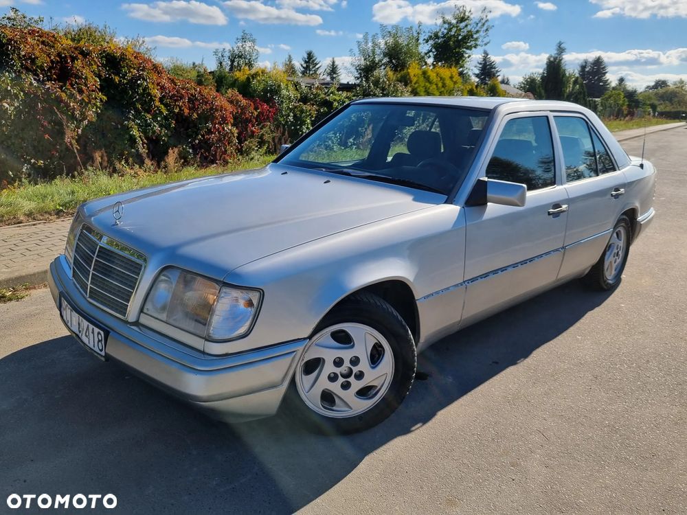 Mercedes-Benz Klasa E 200 D - 3