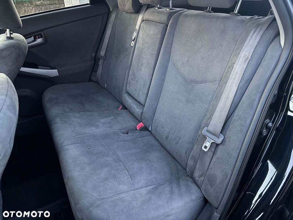 Toyota Prius - 13