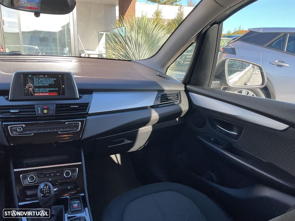 BMW 216 Active Tourer d - 31