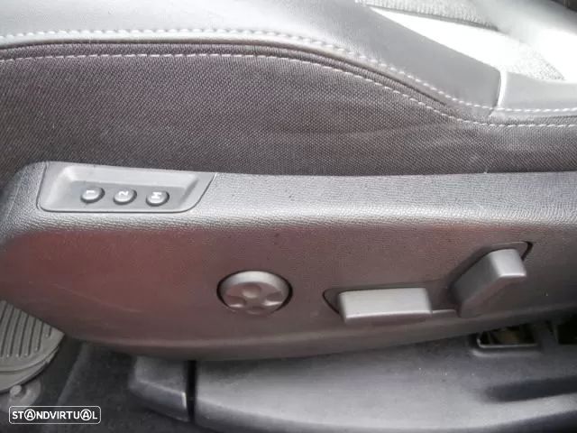 Peugeot 3008 1.5 BlueHDi Active Pack - 12