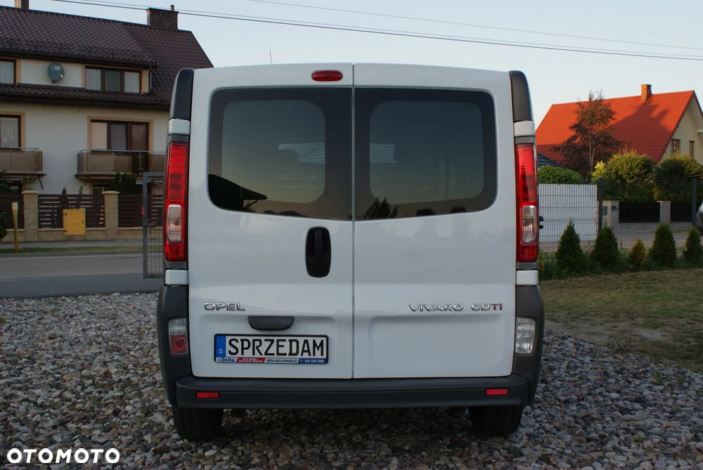 Opel Vivaro - 5