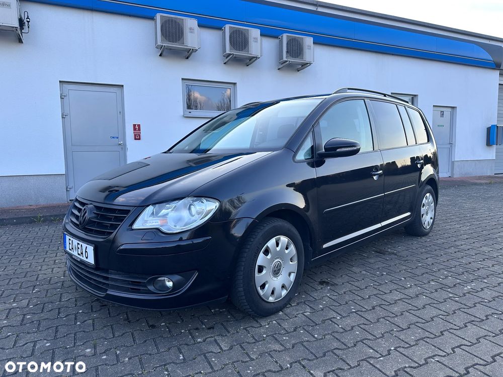 Volkswagen Touran 1.9 TDI DPF BlueMot Highline - 14