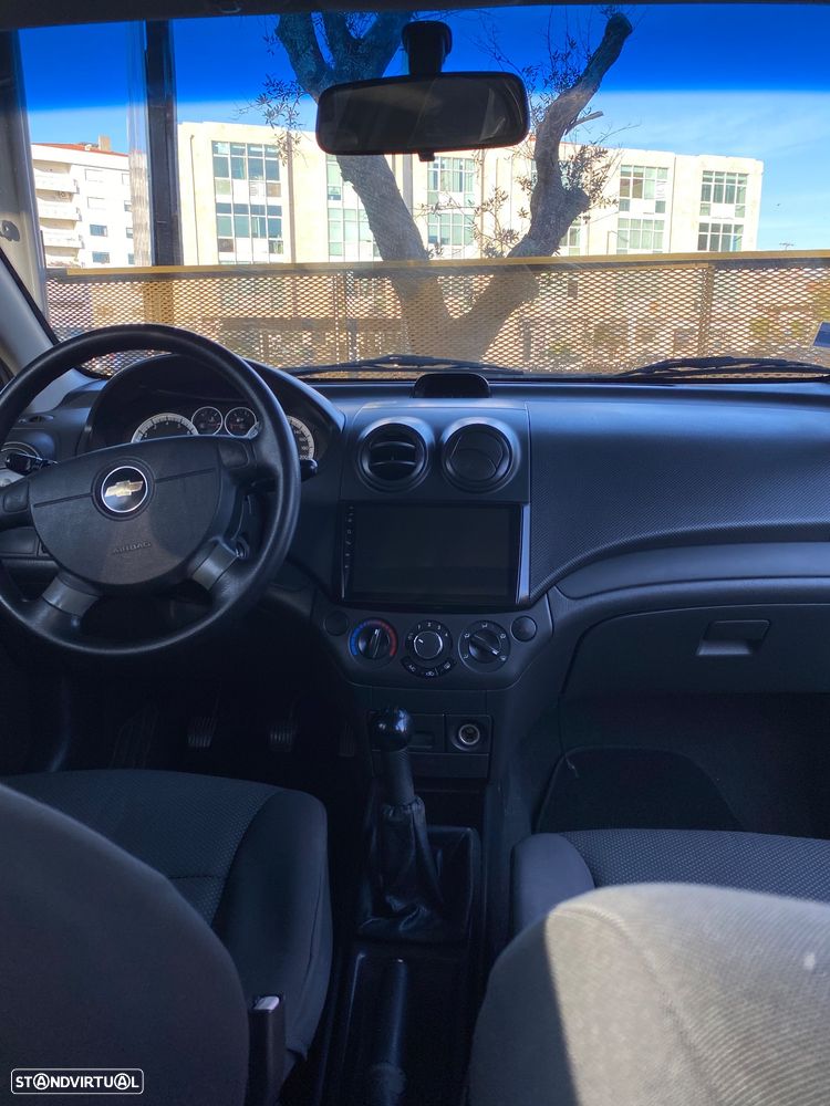 Chevrolet Aveo 1.2 LS - 13