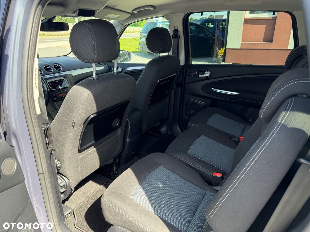 Ford S-Max 1.6 EcoBoost Titanium - 25