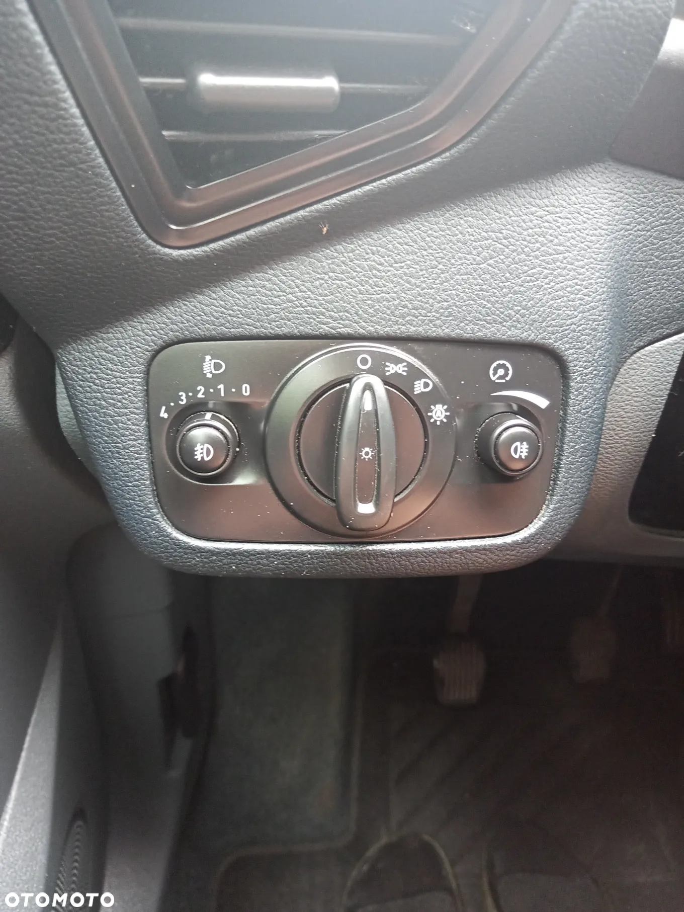 Ford C-MAX 1.6 TDCi Trend - 12