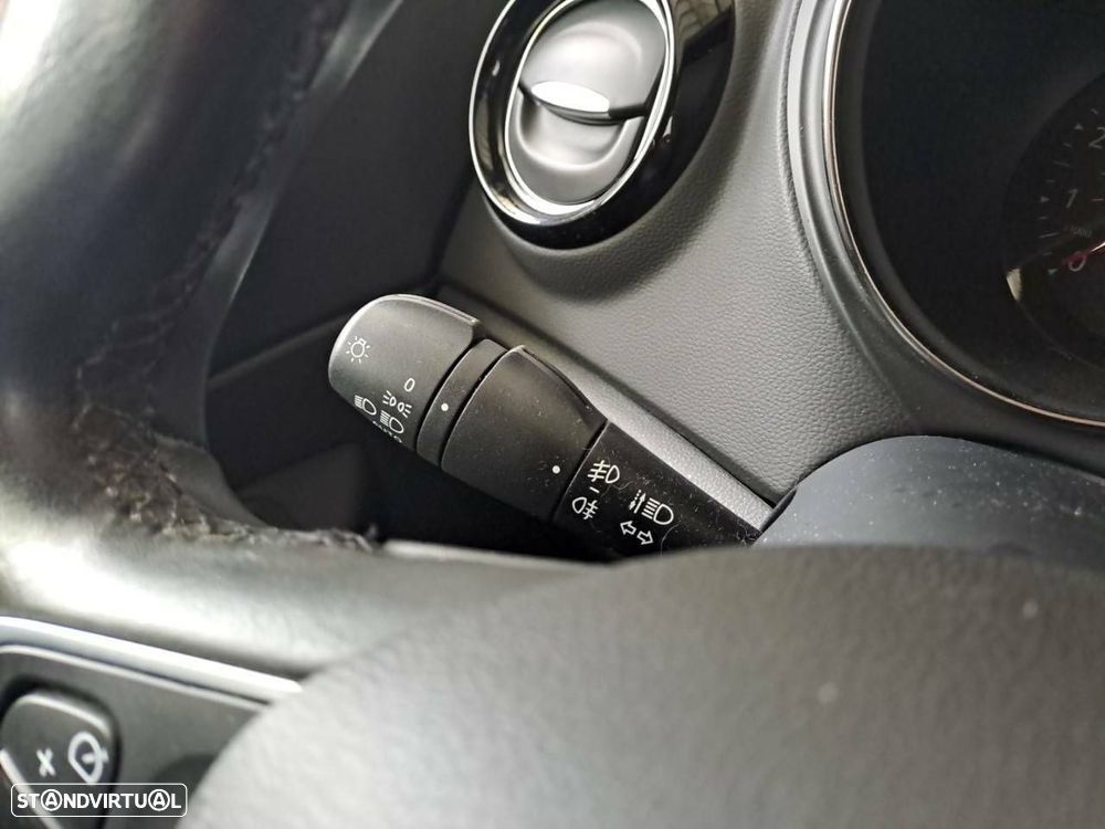 Renault Captur 1.5 dCi Exclusive - 14