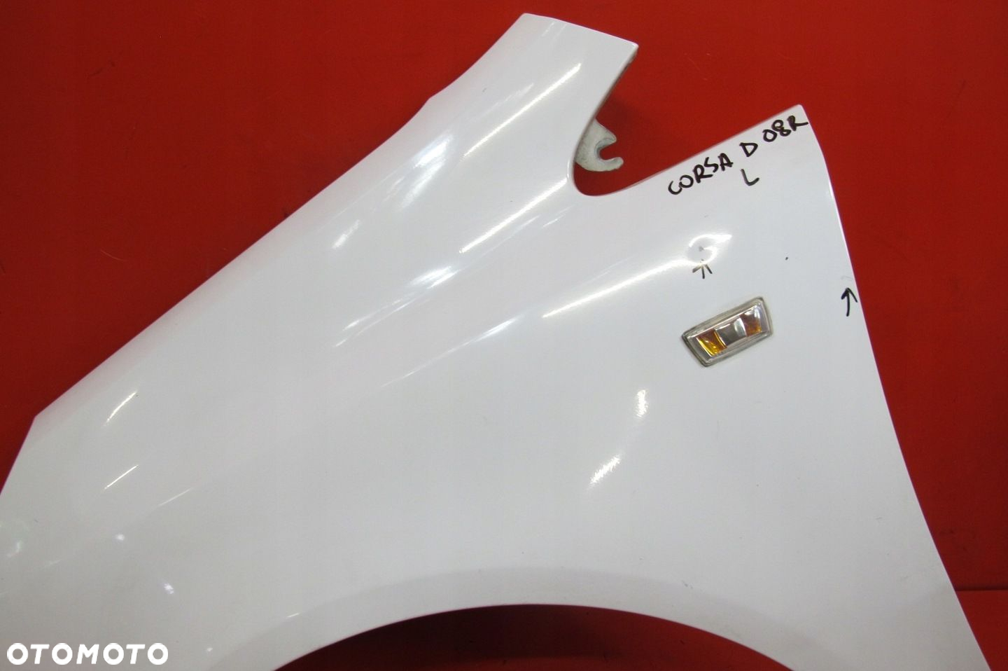OPEL CORSA D S07 BIAŁY BŁOTNIK PRZÓD LEWY Z10U / Z474 - 4