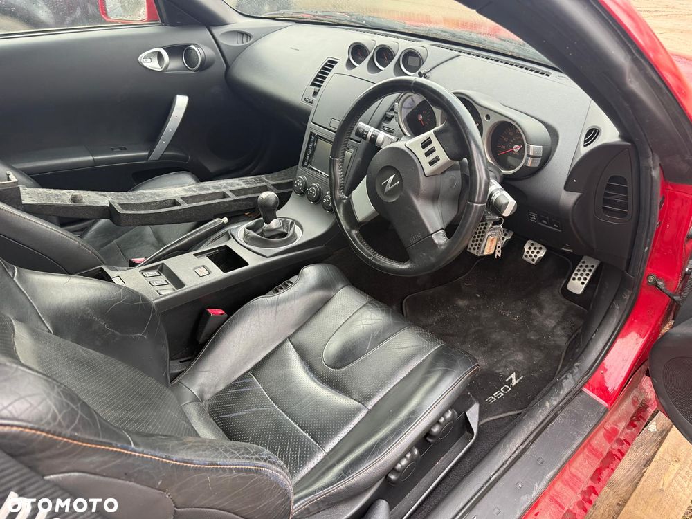 Nissan 350 Z - 8