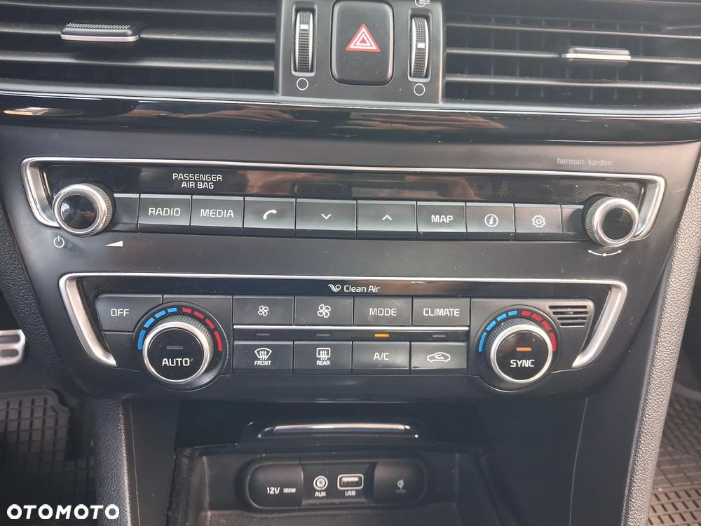 Kia Optima 1.7 CRDI L DCT - 14