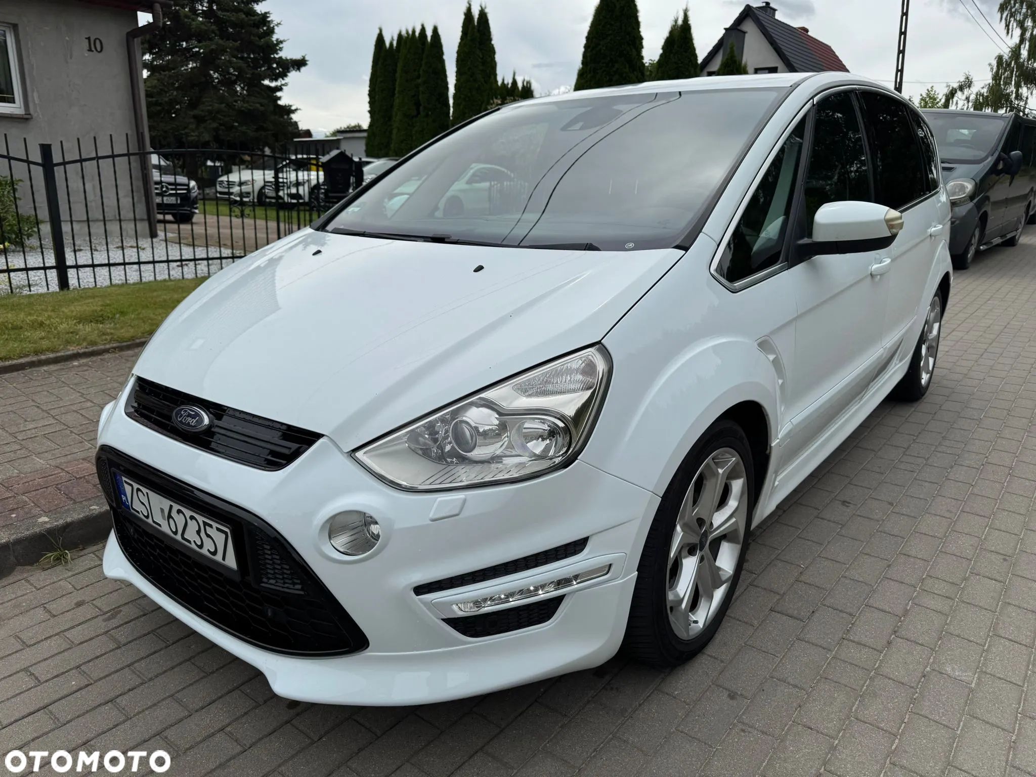 Ford S-Max 2.0 TDCi DPF Titanium - 1