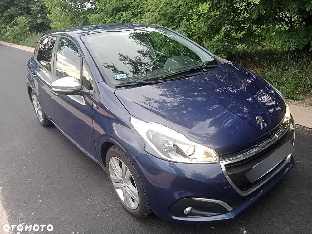 Peugeot 208 1.2 PureTech Active - 11