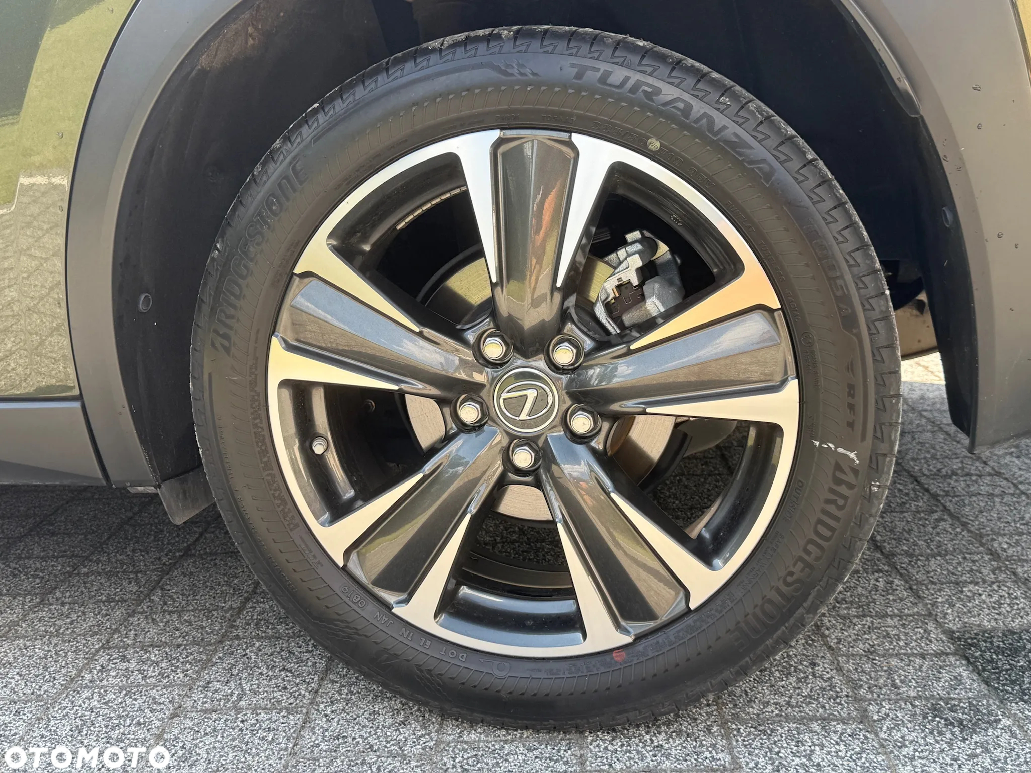 Lexus UX 250h (E-FOUR) Executive Line - 22