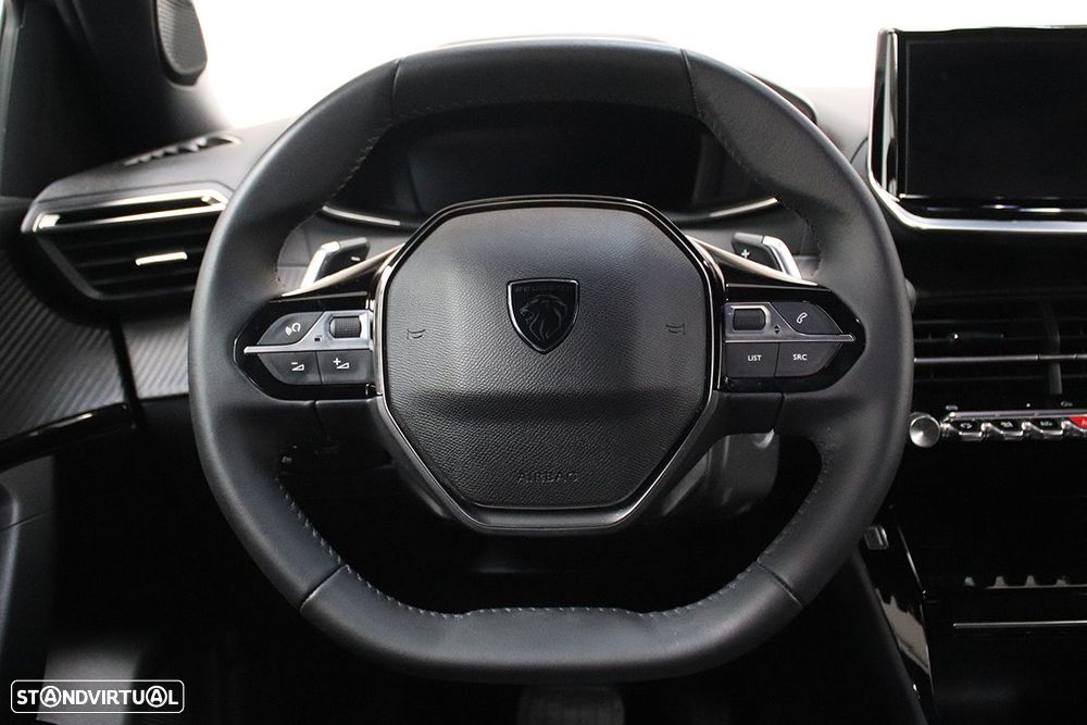 Peugeot 2008 1.2 PureTech Allure EAT8 - 15