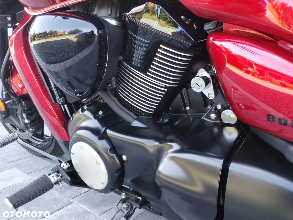 Suzuki Boulevard - 16