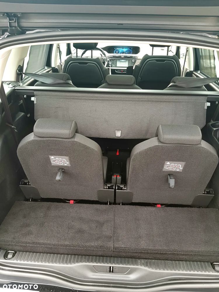 Citroën C4 Grand Picasso - 16