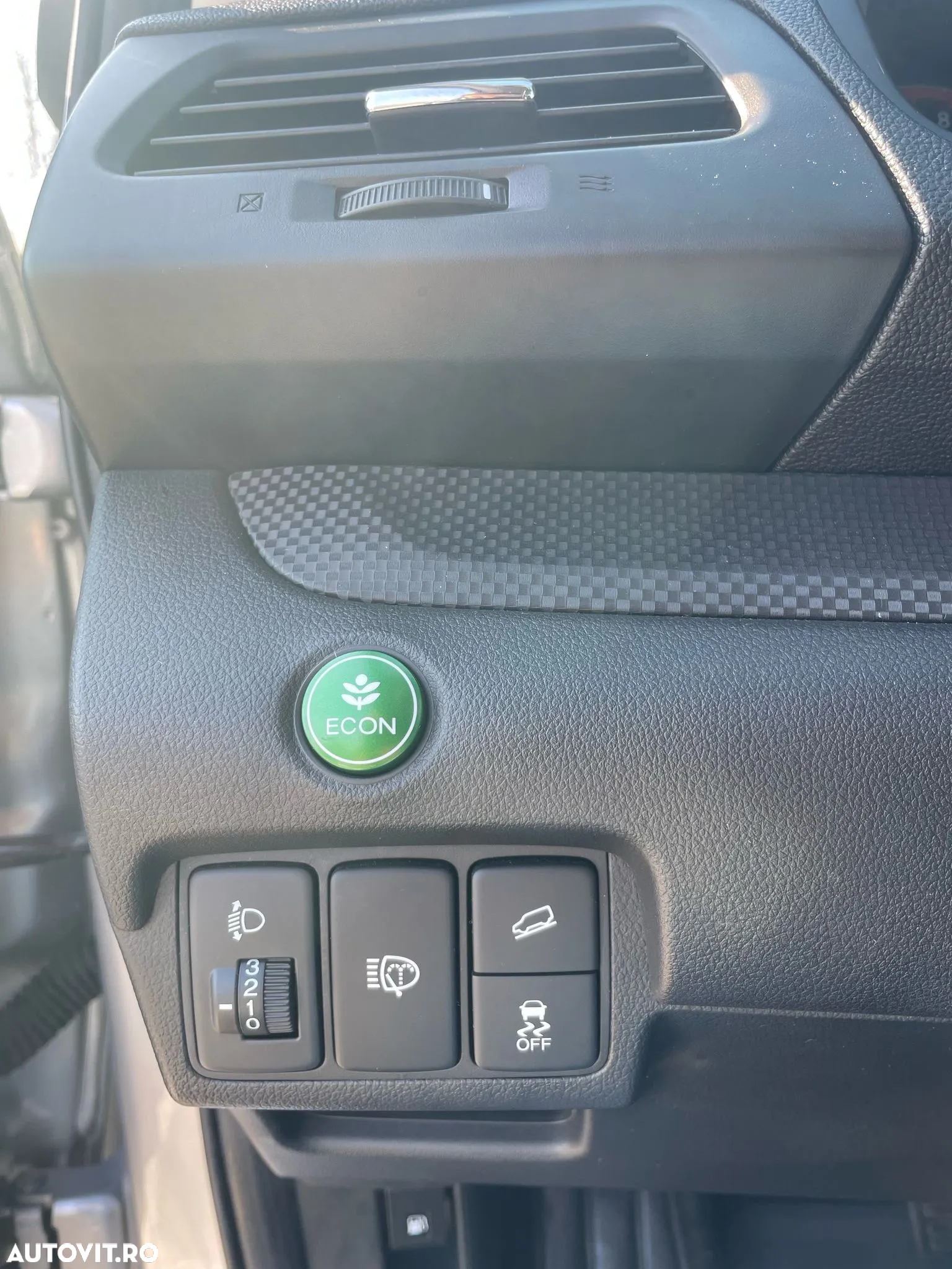 Honda CR-V - 25