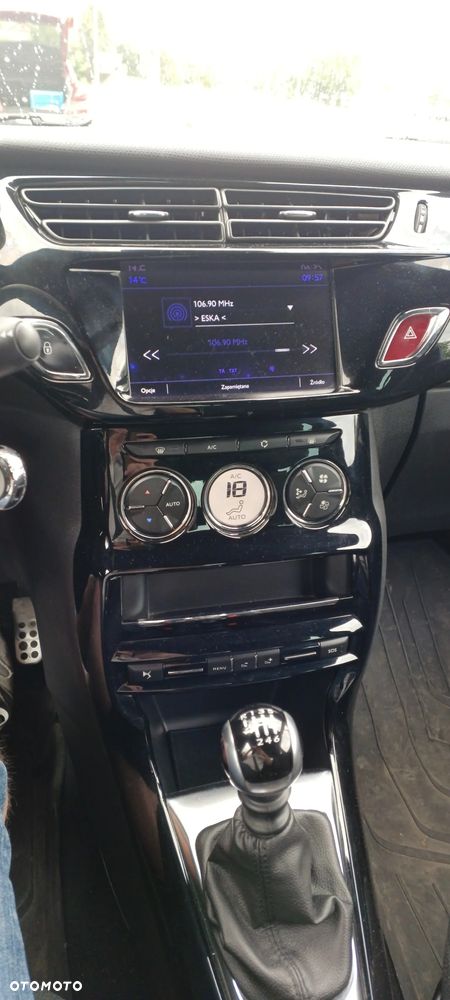 Citroën DS3 1.6 THP SportChic S&S - 8