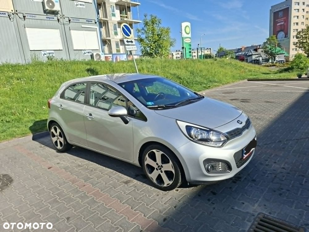 Kia Rio 1.2 XL - 1