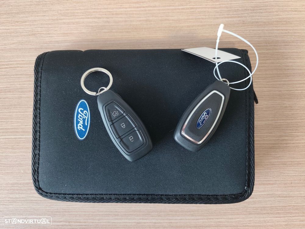 Ford Focus 1.0 EcoBoost ST-Line X - 39